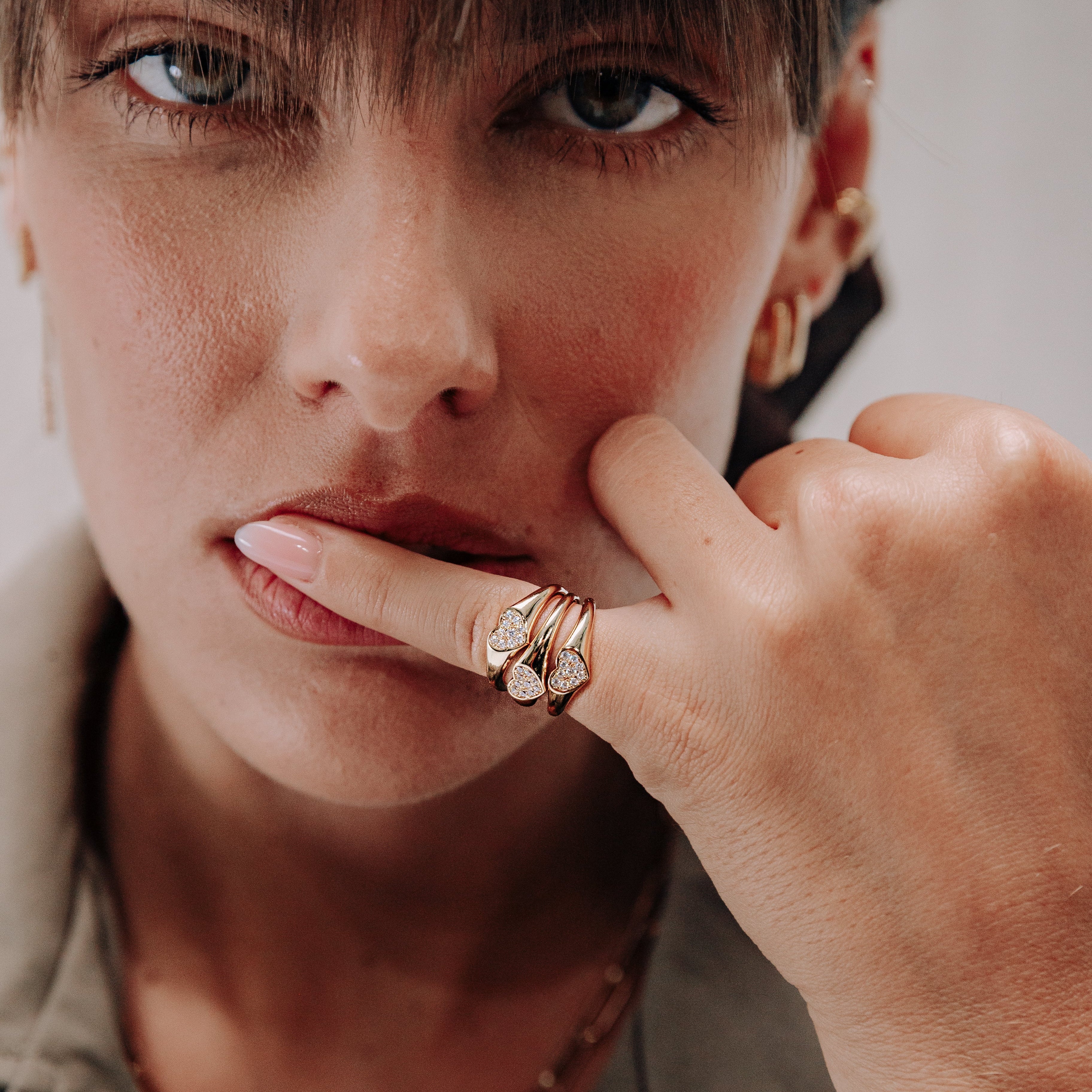 Bague Daisy - Bague coeur chevalière en plaqué or 18 carats